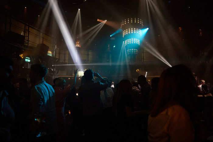 Virgin Voyages Entertainment The Manor Night Club 11.jpg
